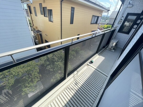 及川戸建２階の物件内観写真